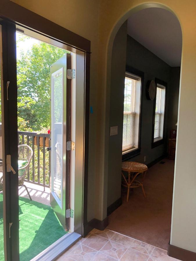 Wolf Creek Bed And Breakfast Ponoka Exterior foto